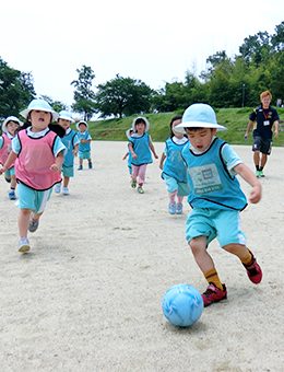 サッカー